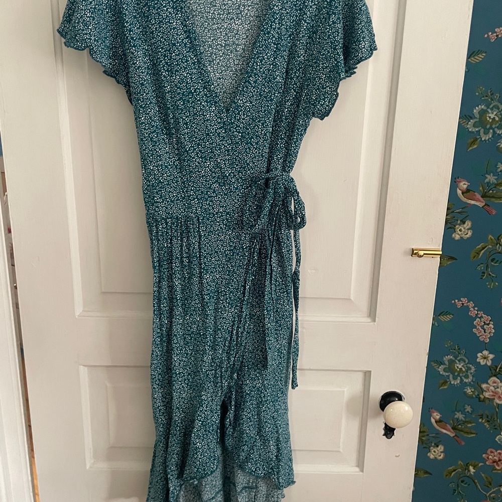Elegant Teal Floral Wrap Dress